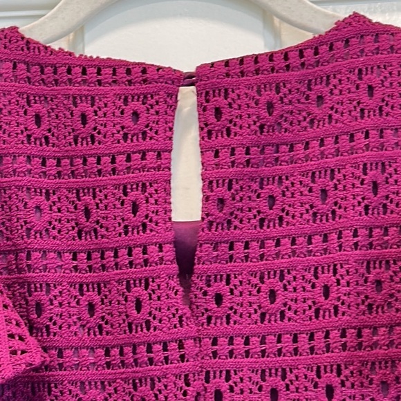 Just Taylor Crochet Overlay Cold Shoulder Dress sz. 4 - Picture 8 of 10